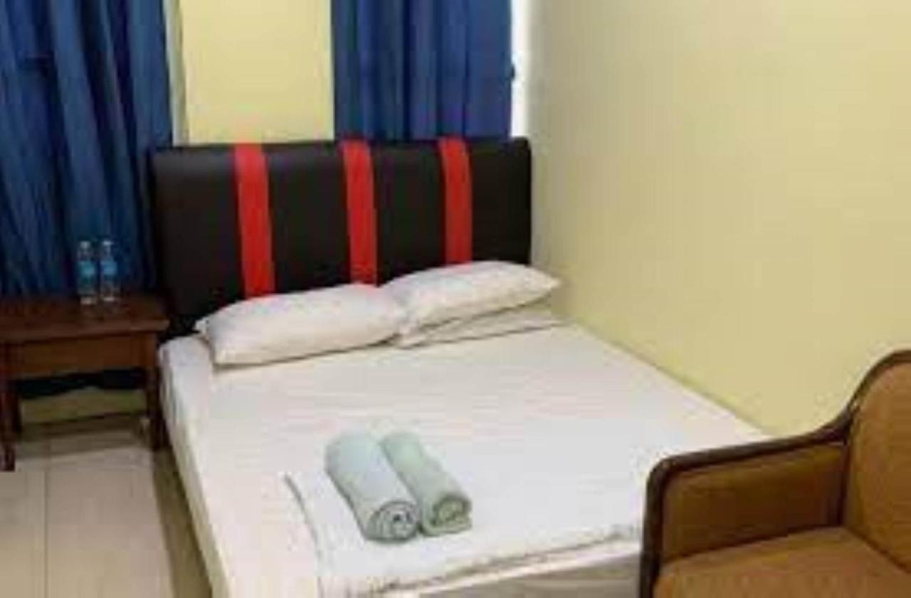Oyo 90361 Motel Inapan Mahsuri Jitra Exteriör bild